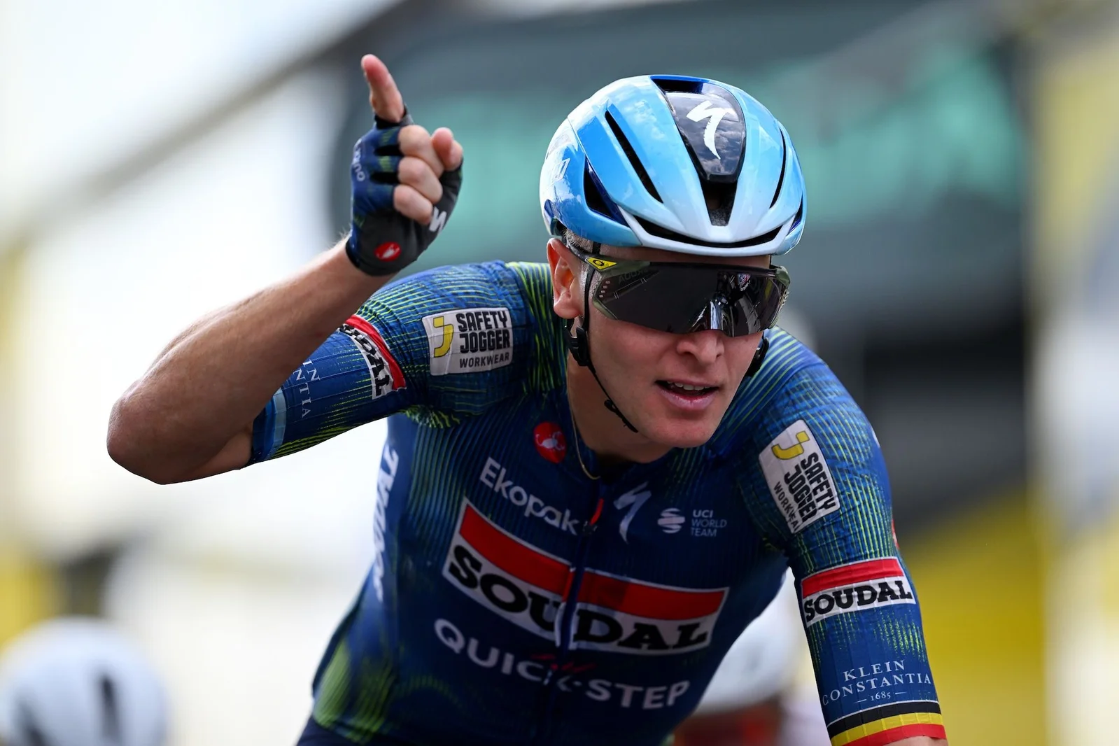 Merlier edges rivals to win sprint as Tour stage 12 ends in chaos