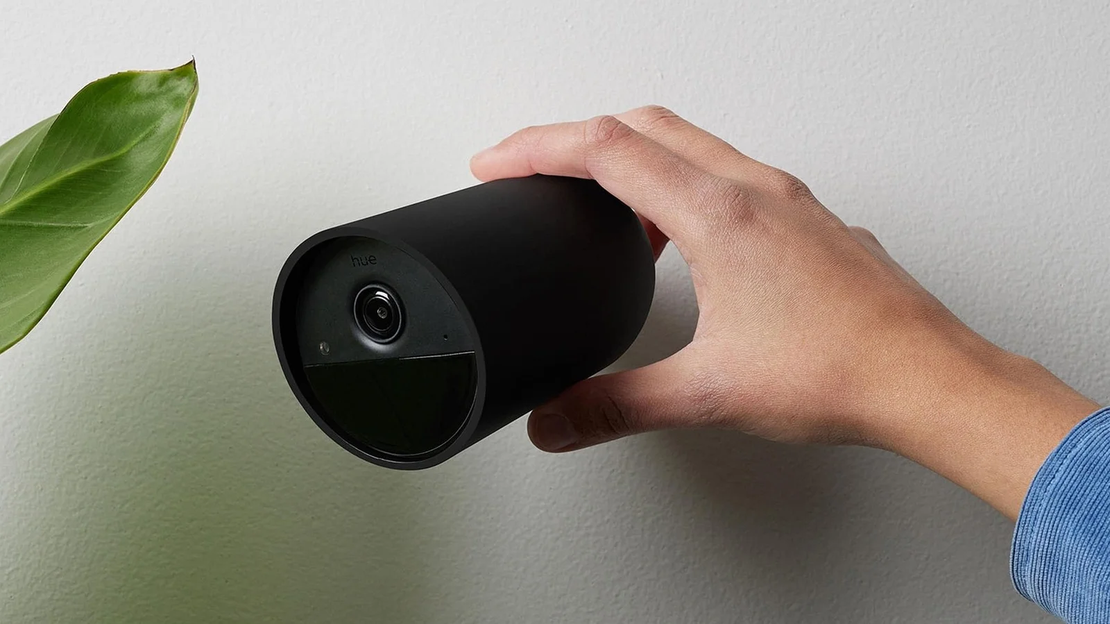 CR's Warning List: 5 Popular Home Security Cameras to Avoid