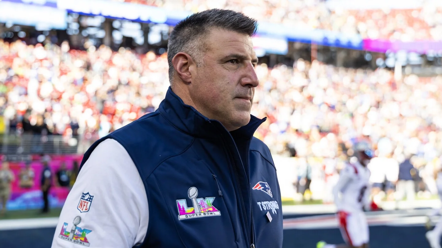 Boat outing fuels Vrabel-Russini coaching saga