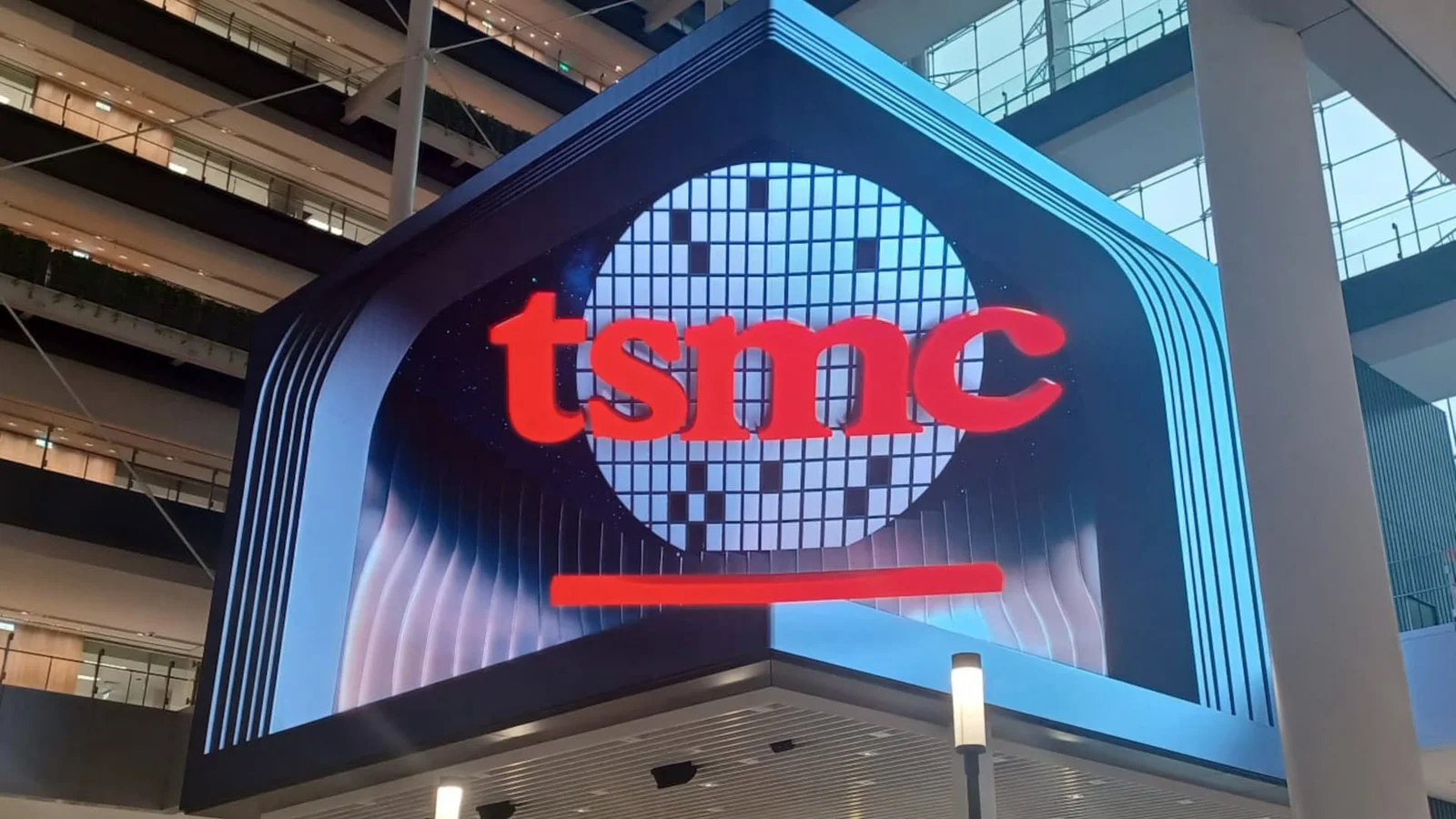 TSMC expands AI-led growth as Q2 profit soars, eyes bigger Arizona fab drive