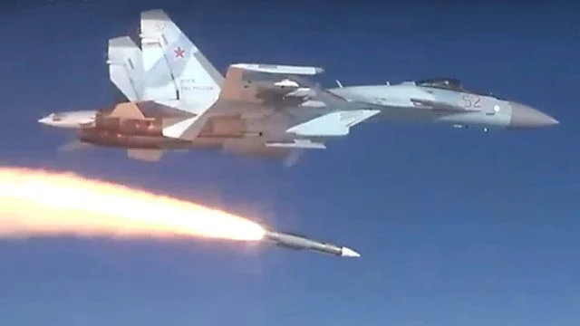 Su-35s engage F-16s in Syria and plan to confront them in Ukraine.