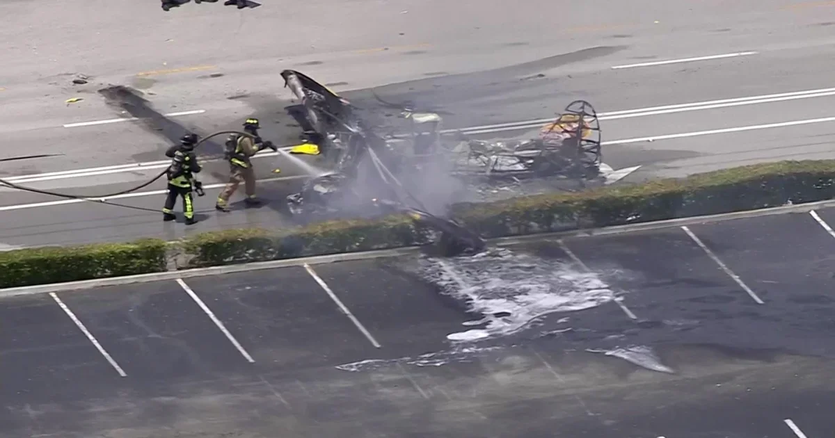 Fatal Banner Plane Crash in Hollywood, Florida.