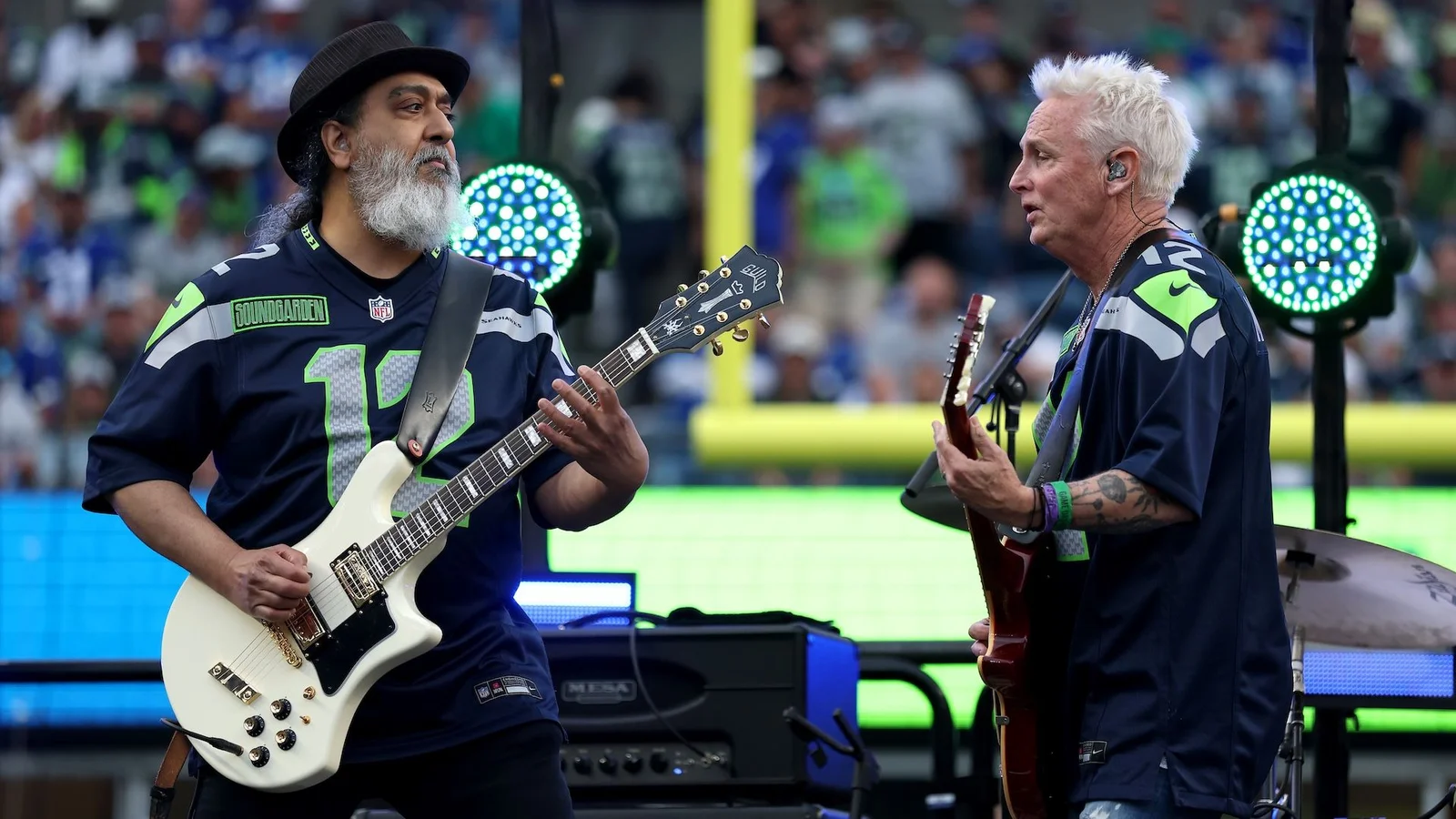 Grunge and gridiron collide as Soundgarden headlines Seahawks halftime with Momsen and McCready