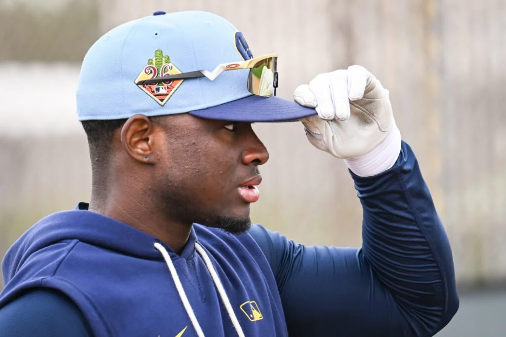 Brewers Bet on Speed: Luis Lara Inks Seven-Year Extension