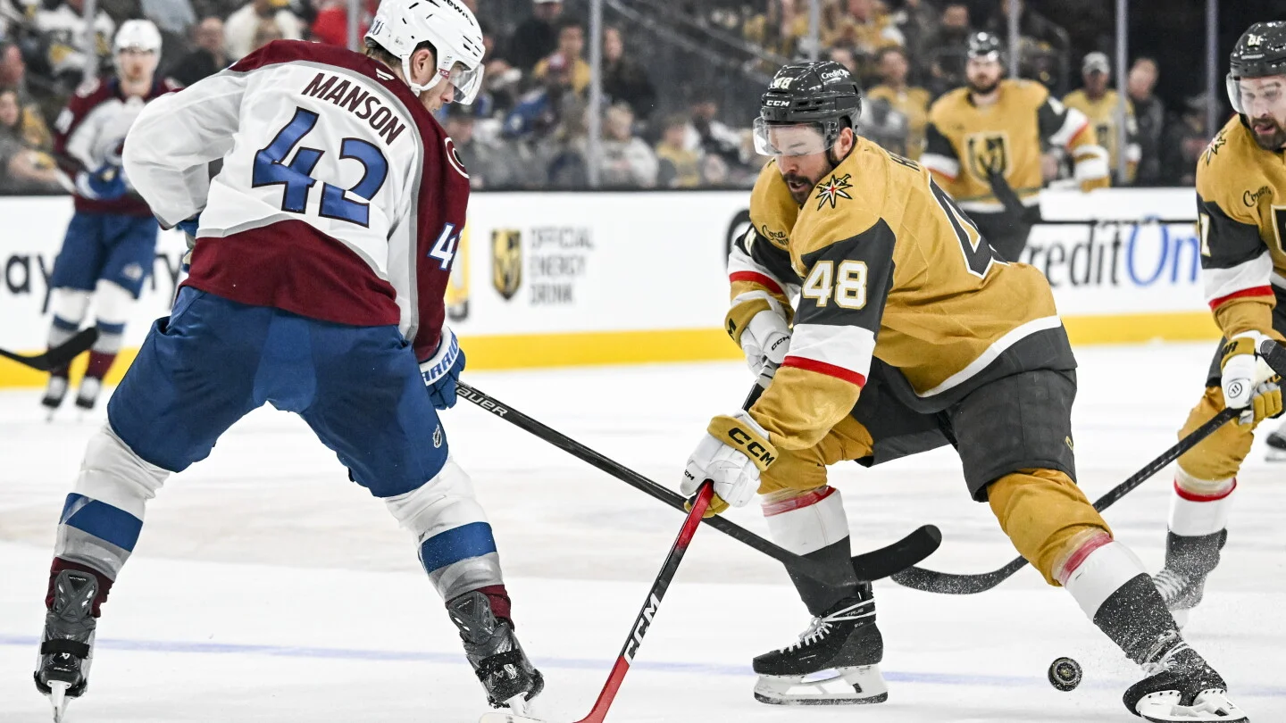 Vegas stages stunning rally to take 3-0 series lead in West Final