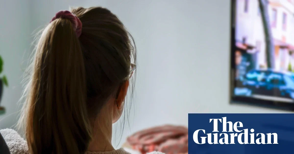 Small Movement Breaks Linked to Lower Cancer Death Risk, UK Study Finds