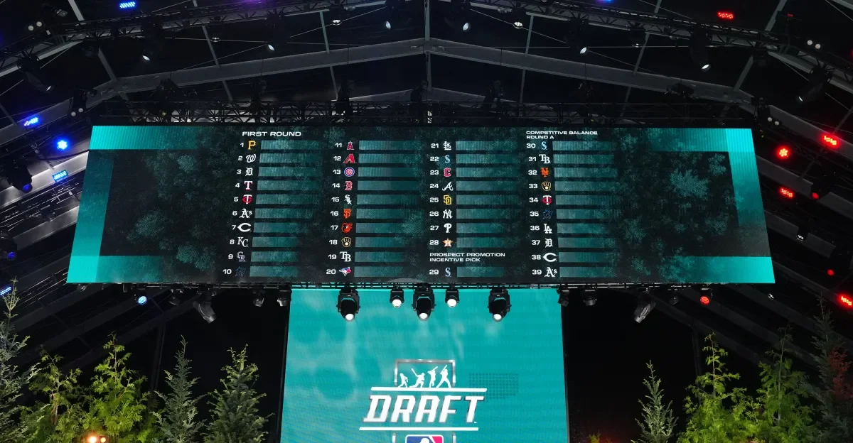Orioles at No. 7: Burress leads a split mock draft