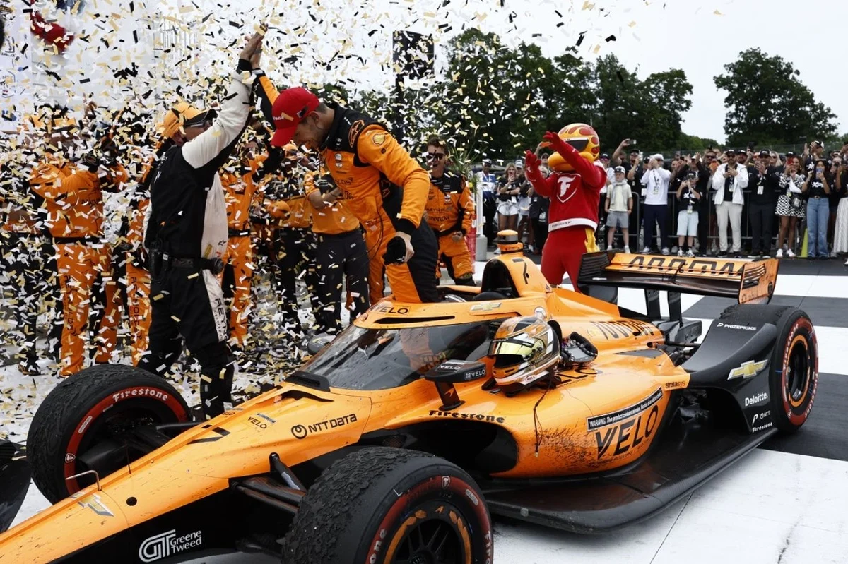 Lundgaard seals chaotic Road America IndyCar victory