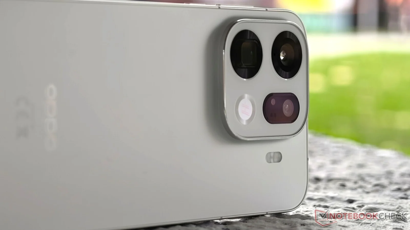 Oppo Find X10 Pro Max may debut a 600MP camera from three 200MP sensors