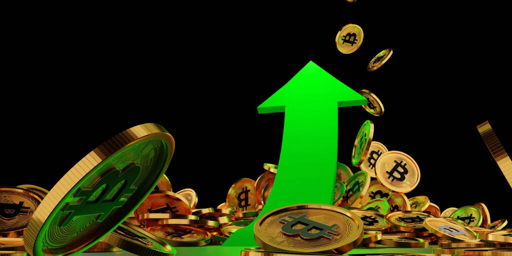 Bitcoin Surges Past $28K, Breaking May Record.