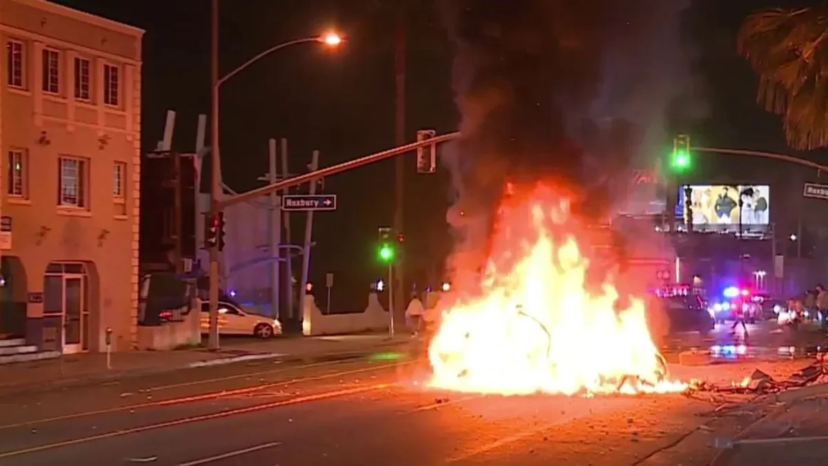 Tesla Involved in Multiple Incidents in Hollywood Area
