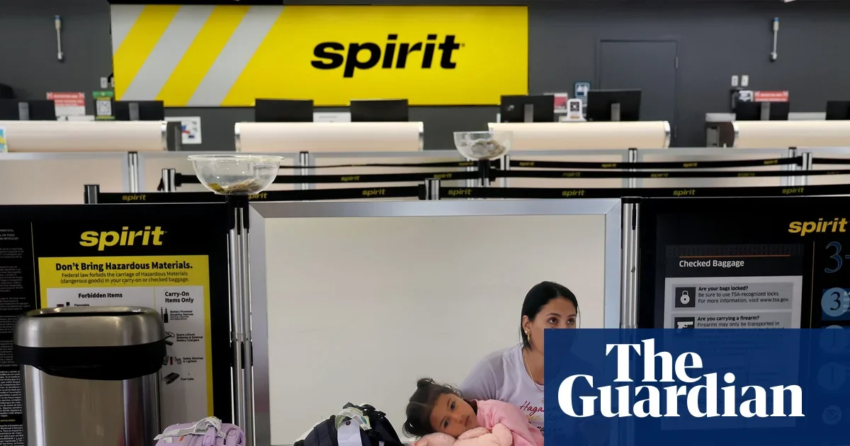 Spirit’s Collapse Triggers Rescue Fares, Refunds as Airlines Step In