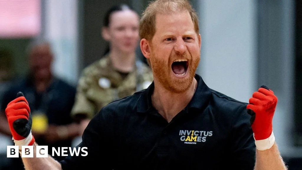 Media chaos mars Harry and Meghan's UK visit