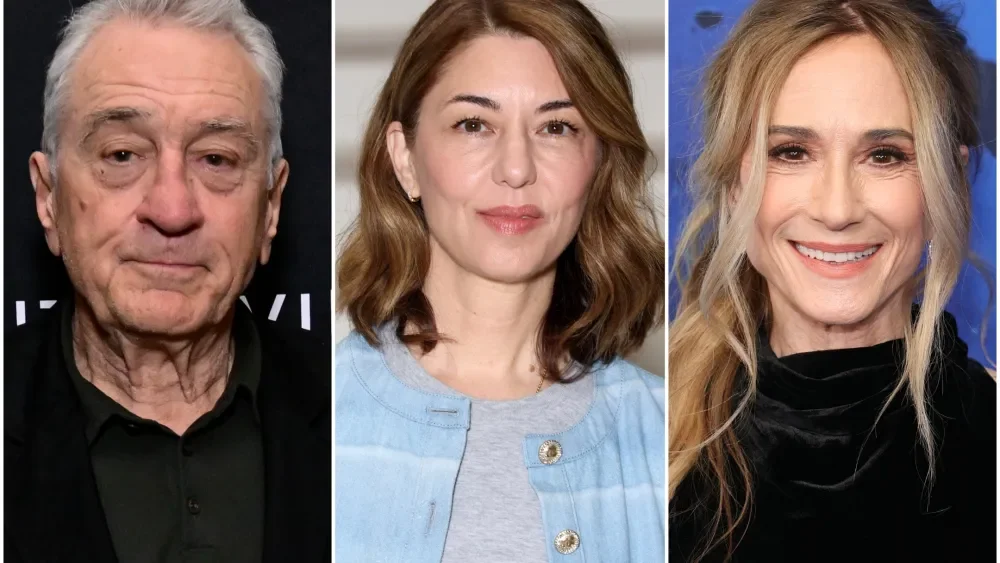 Hollywood mobilizes to block Paramount‑Warner merger as signatures top 4,000