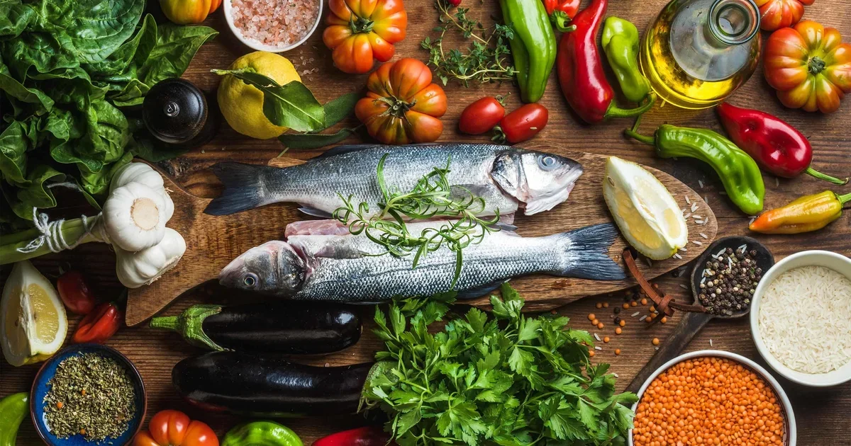 Study: Mediterranean diet reduces heart disease risk in women by 24%.