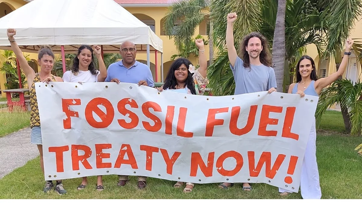 Global push to phase out fossil fuels takes shape at Santa Marta conference