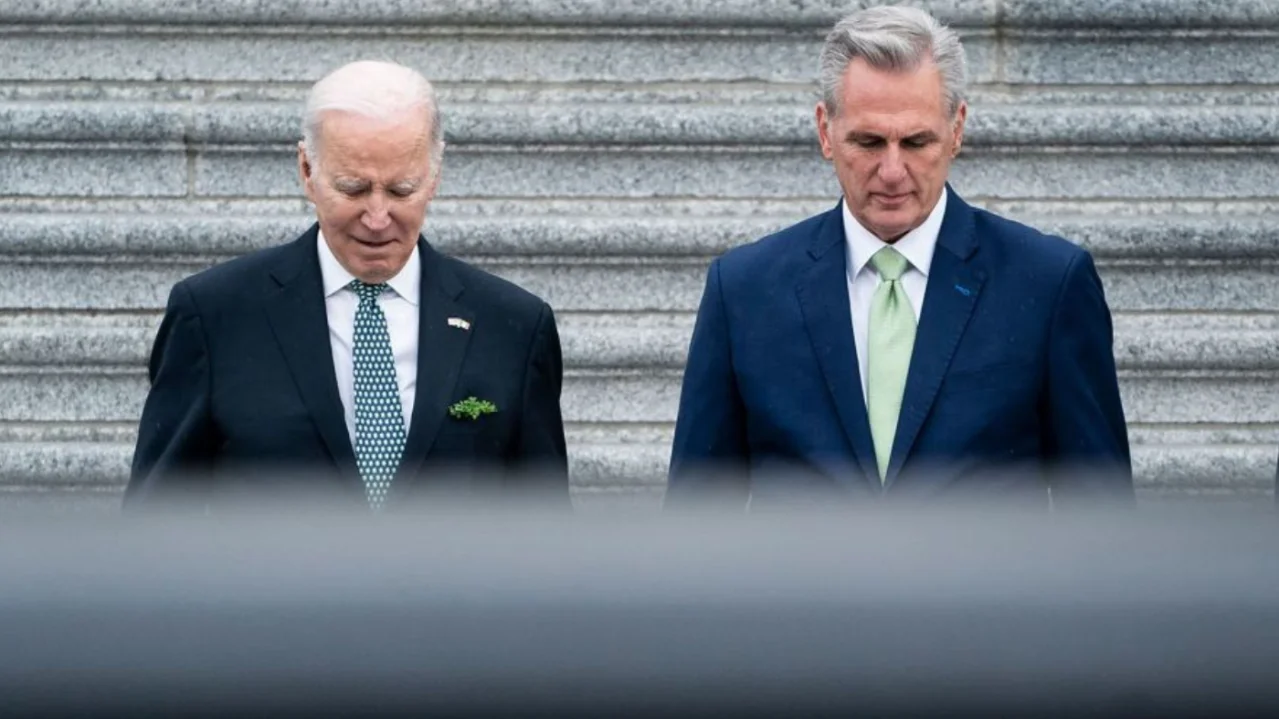 G7 Summit in Hiroshima: Biden-McCarthy call on debt limit and inspiring messages of peace.
