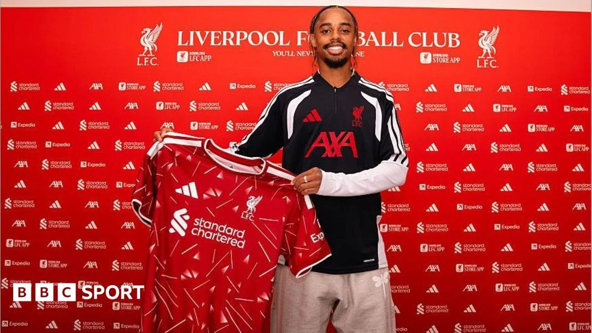 Liverpool land Barcola in £123m deal to boost attack