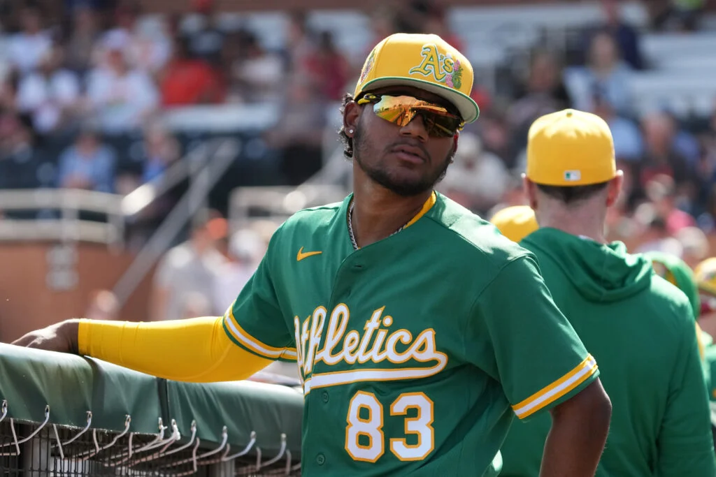 A's Top Prospect Leo De Vries Set for Shoulder Surgery