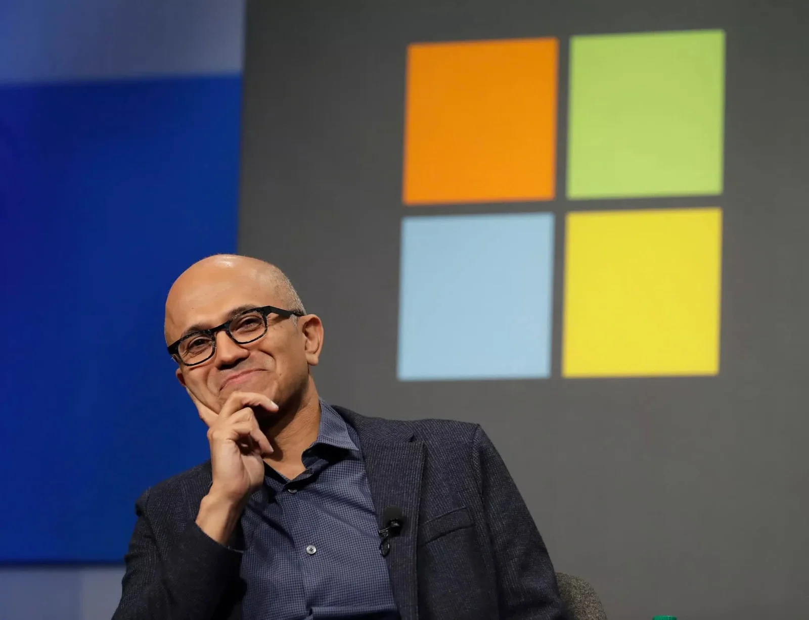 Microsoft bets on native Windows 11 to win back fans