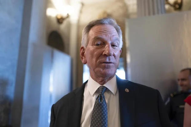 Democrats Rally to Change Senate Rules, Challenging Tuberville's Hold on Military Promotions