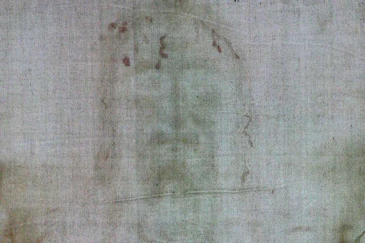 Shroud of Turin: Food DNA Found, Pointing to Centuries of Contamination