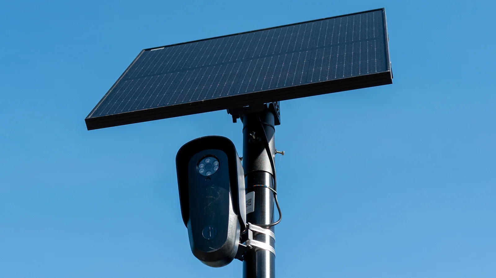 Hardware Stores Turn Parking Lots Into Surveillance Hubs With License-Plate Cameras