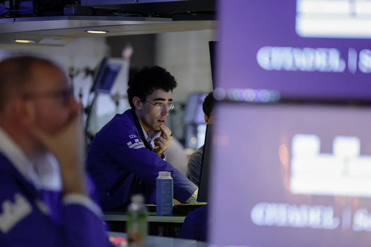 Chipmakers Lead Early Selloff as Major Indices Slip