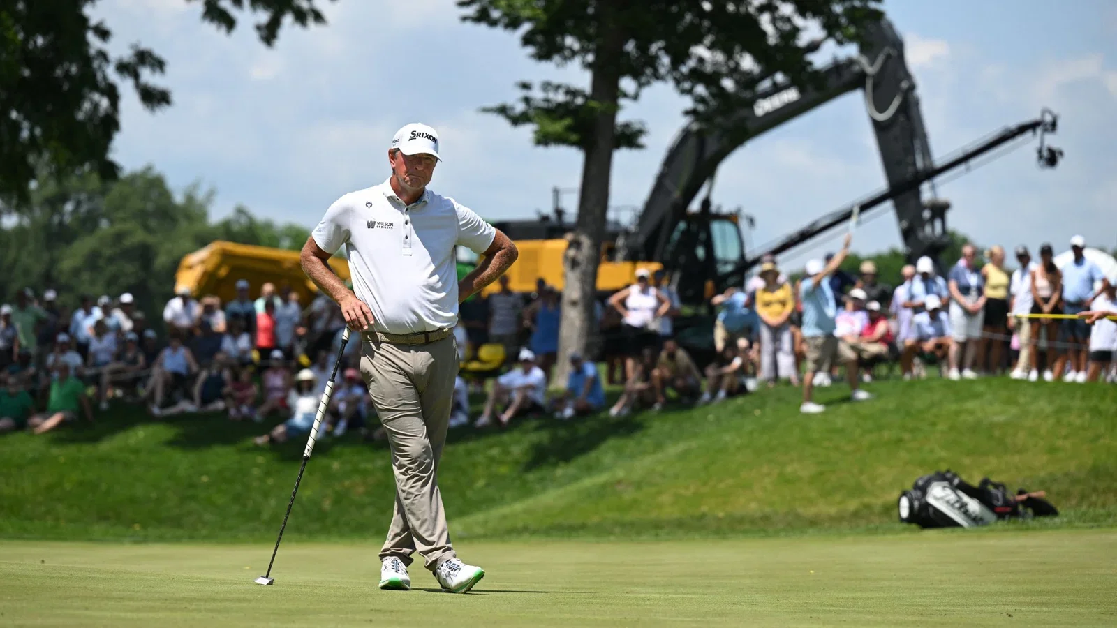 Glover says shoe-removal at 3M Open was just a joke, not an AimPoint protest