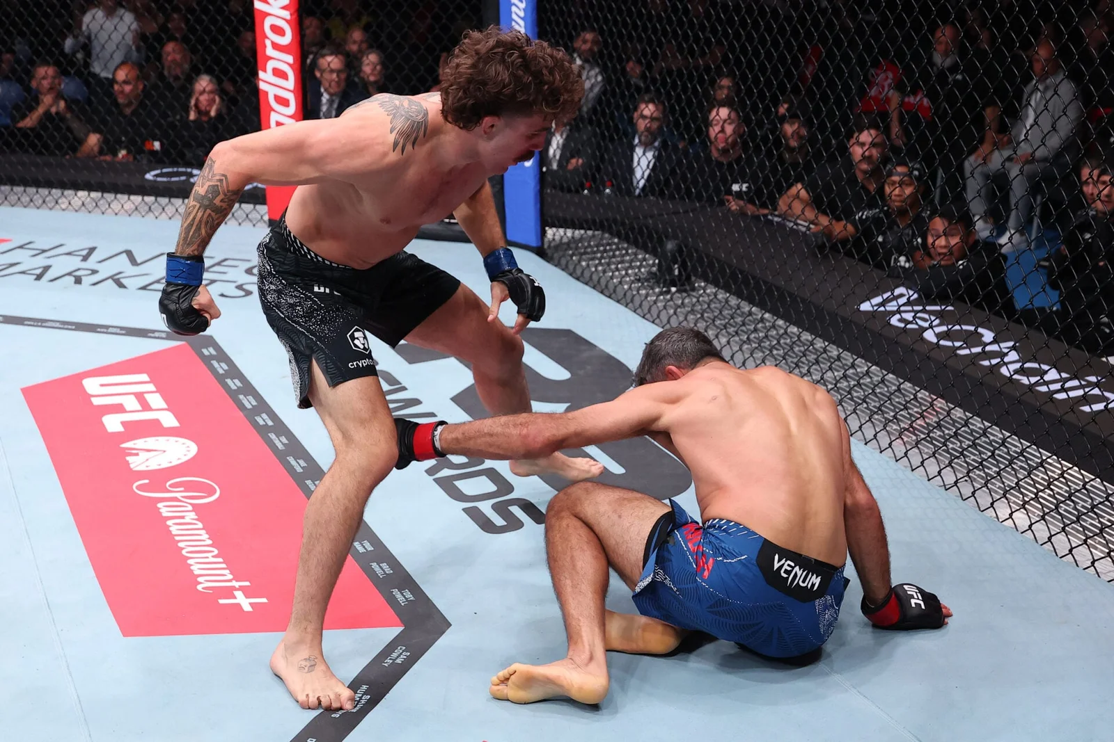 Dariush to Take Time Off After KO-Streak Post-UFC Perth