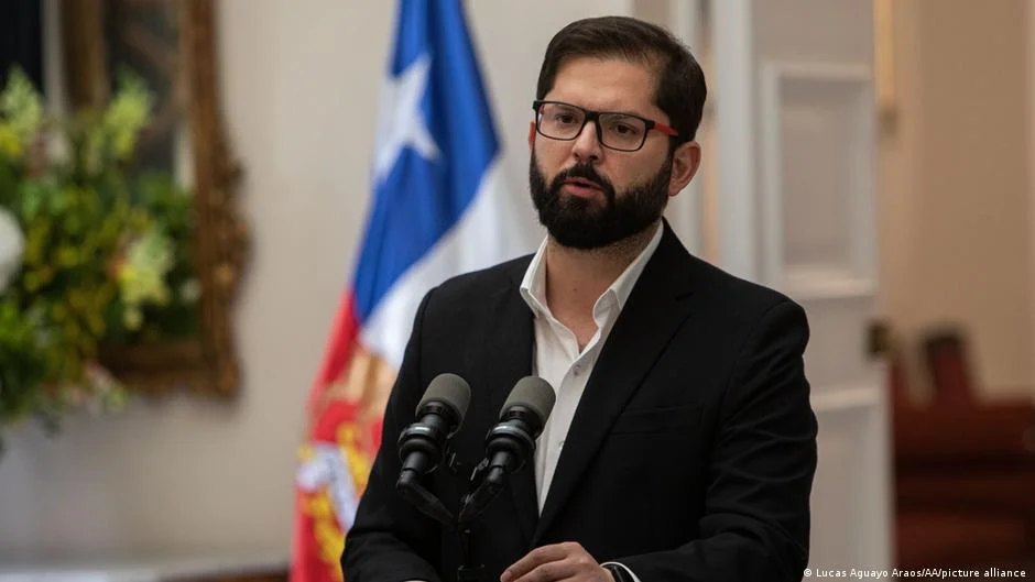 Chilean Congress Passes Bill to Reduce Work Week to 40 Hours.