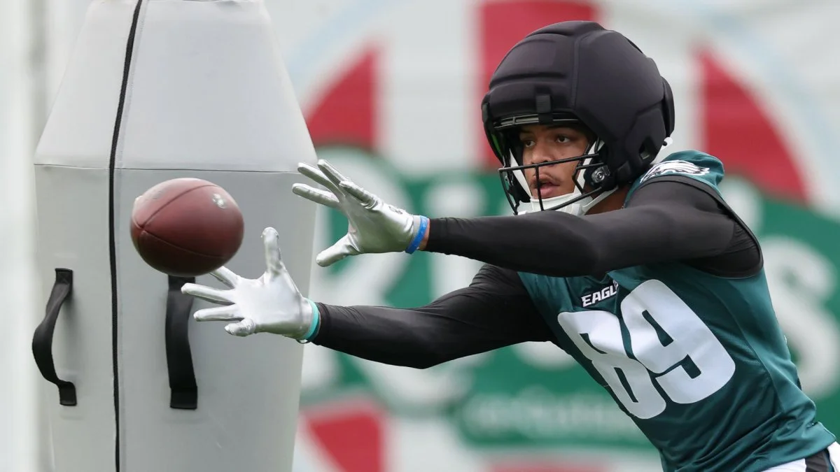 Eagles Day 7: Johnson Returns, Cooper and Wilson Shine as Hurts Adjusts to New Offense