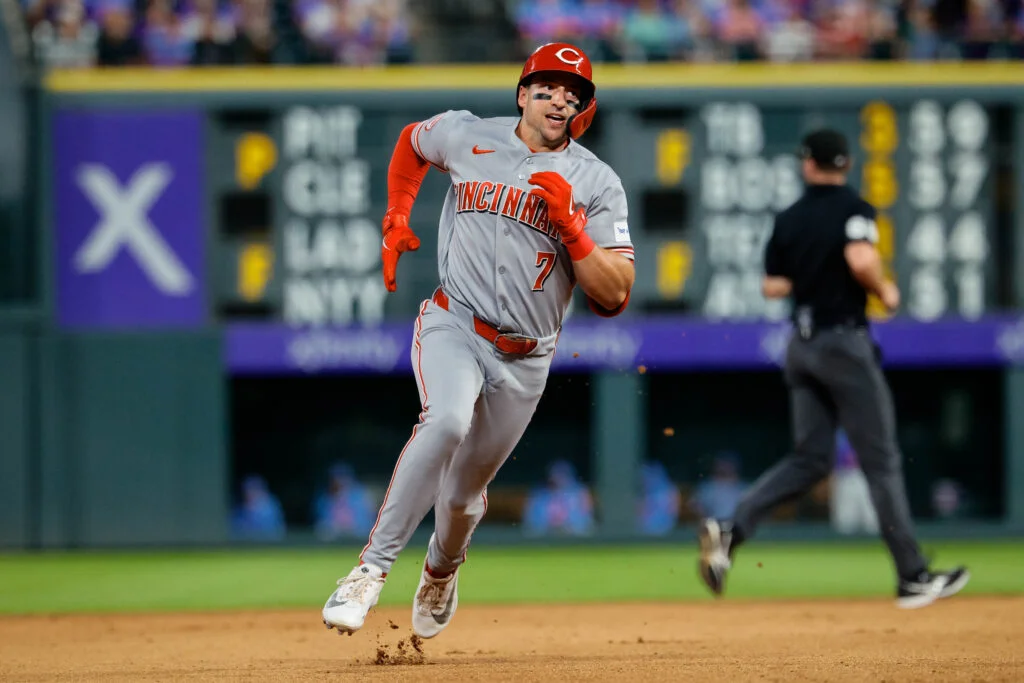 Steer Slips to IL with Wrist Tear, Reds Face Deadline Dilemmas
