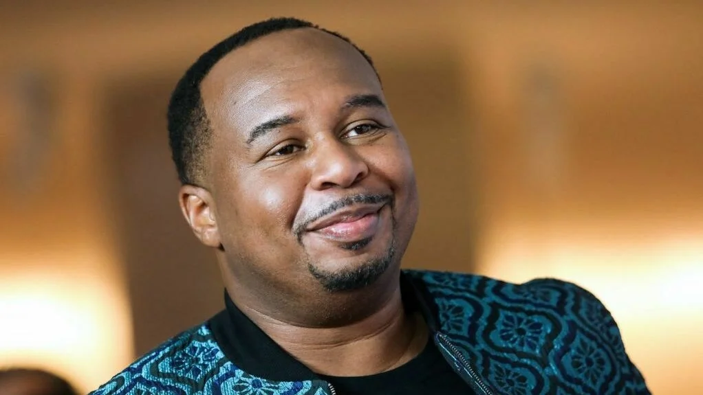 Roy Wood Jr. Takes on White House Correspondents' Dinner with Humor and Responsibility.