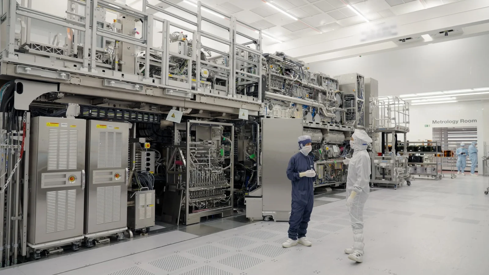 AI-driven demand lifts ASML’s 2026 outlook despite China export curbs