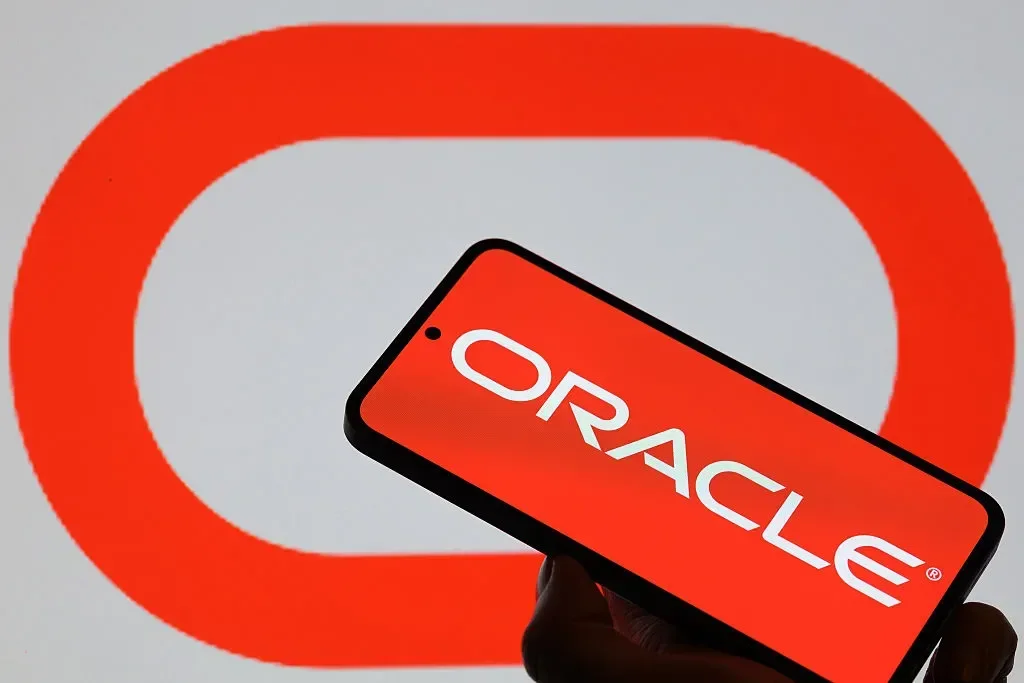 Oracle Slumps as $300B OpenAI Deal Becomes Liability