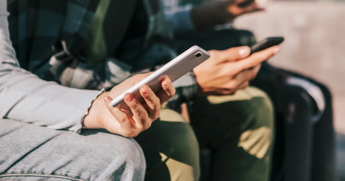 Bipartisan bill proposes social media age restrictions and parental consent.