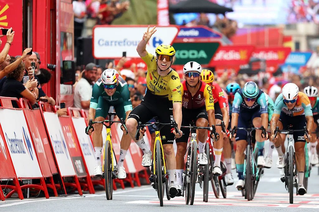Brennan's hat-trick sprint seals Vuelta stage 11 victory in Lorca