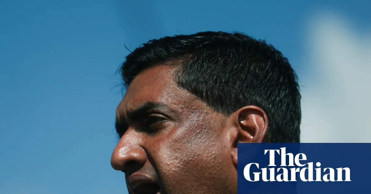 US Lawmaker Detained by Armed Settlers in West Bank Visit