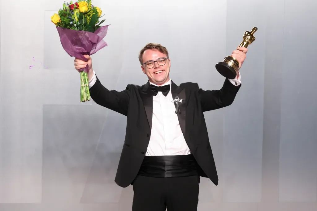 Lufthansa Locates Talankin’s Oscar, Arranges Quick Return After TSA Flight Block