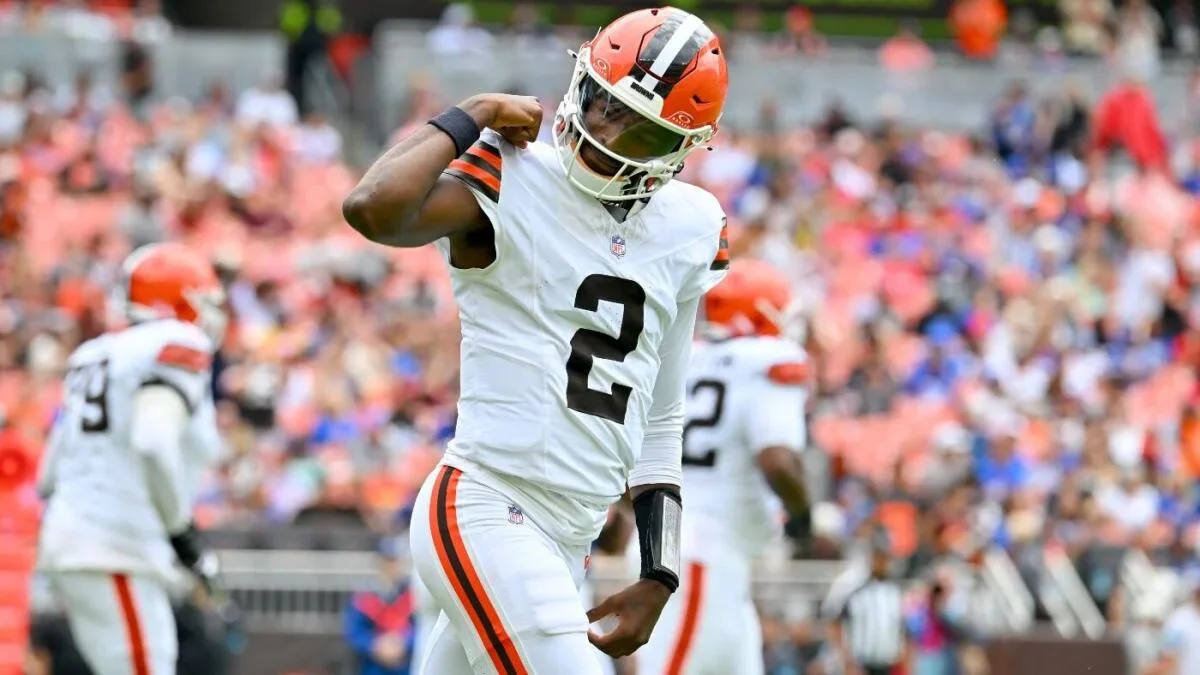 Sanders Shines Early, Interception Clouds Browns QB Battle