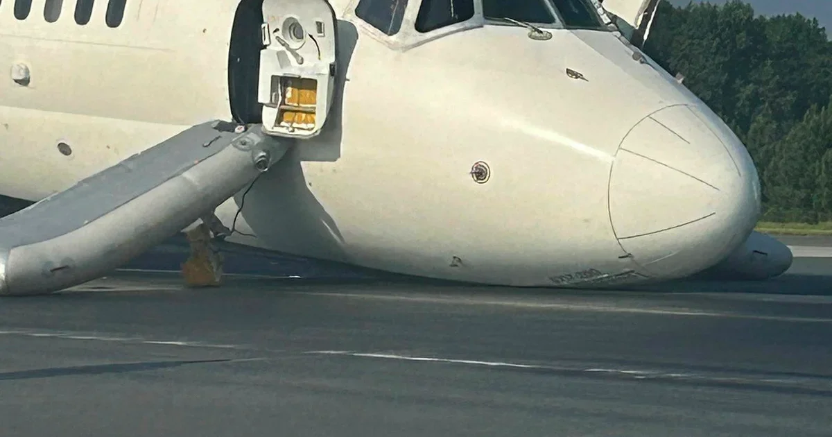 Delta plane successfully lands in Charlotte without nose landing gear