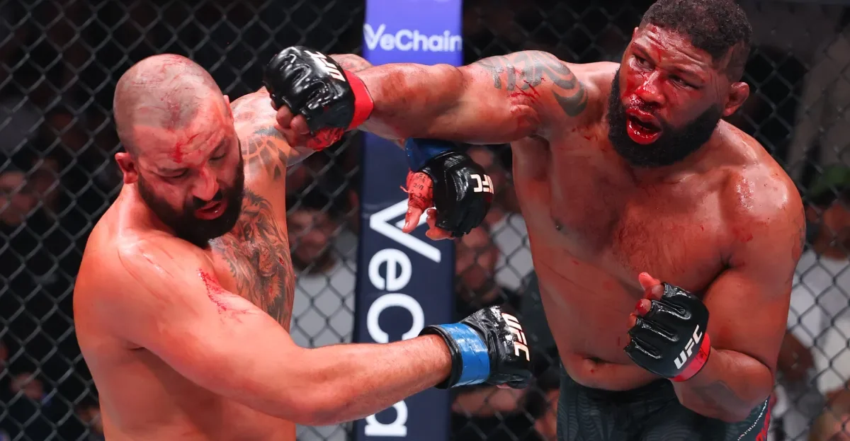 Blaydes Believes He Won UFC 327 Clash, Eyes Rematch With Hokit