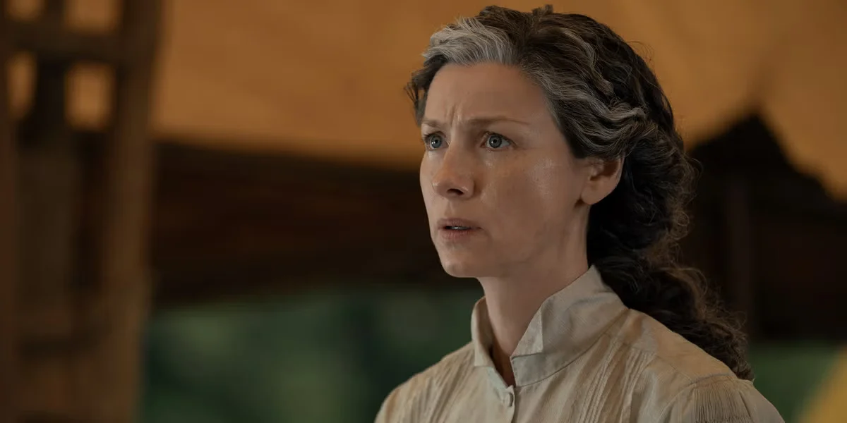 Outlander Finale Leaves Jamie’s Fate Open to Interpretation